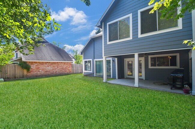 Building Photo - 1643 Beaconshire Rd