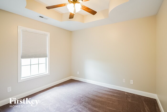Building Photo - 1233 Allmon Dr