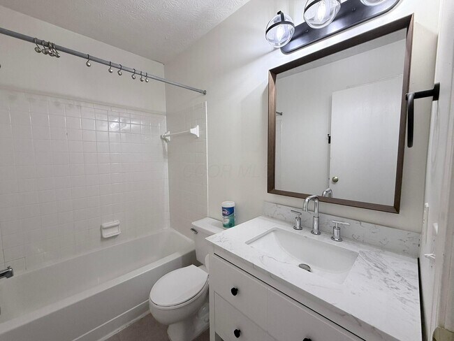 Building Photo - 4849 Herndon Dr