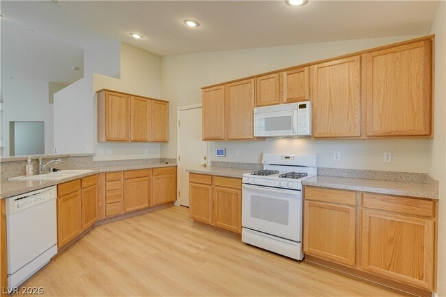 Building Photo - 11059 Ampus Pl