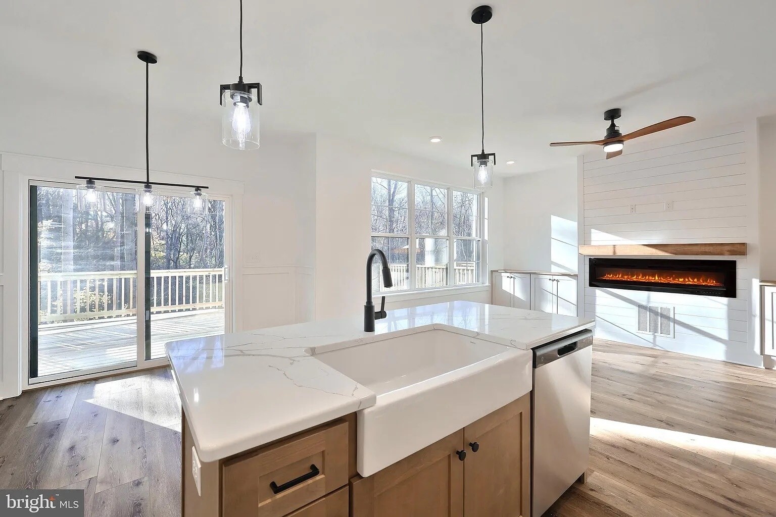 Building Photo - 1024 Trinity Rd