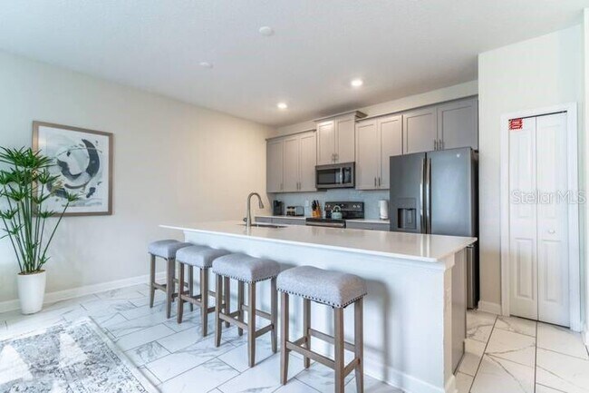 Building Photo - 388 Ocean Course Ave