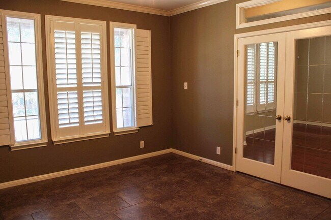 Building Photo - NORTH EAST I.S.D.