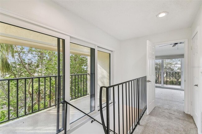 Building Photo - 7550 Sunshine Skyway Ln S