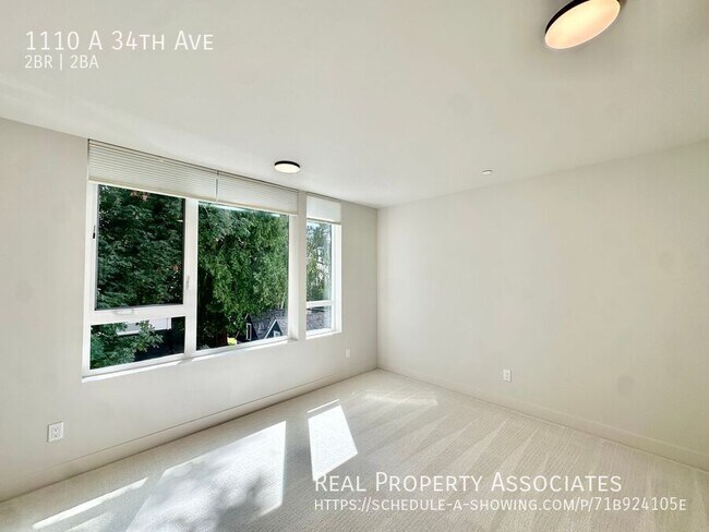Building Photo - 1110A 34th Ave