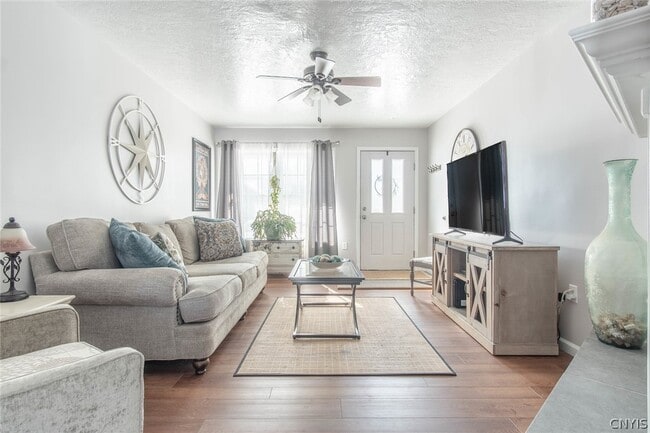 Building Photo - 212 Edmund St