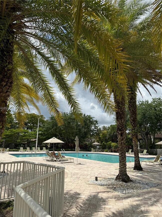 Building Photo - 10661 SW 113th Pl