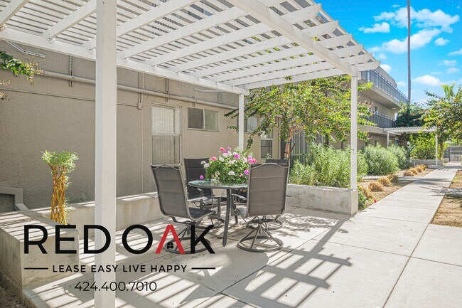 Building Photo - 20200 Sherman Way