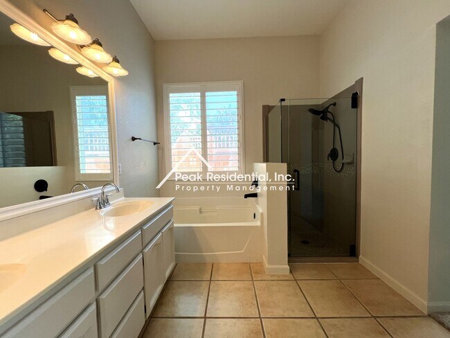 Building Photo - 8817 Barn Owl Ct