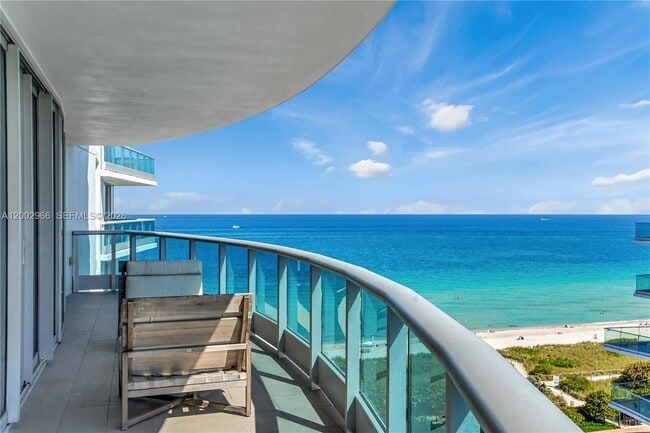 Building Photo - 9401 Collins Ave