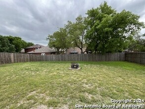 Building Photo - 7404 Elm Trail Dr