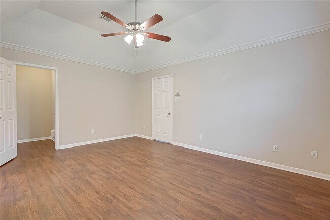 Building Photo - 2224 Palm Lagoon Dr
