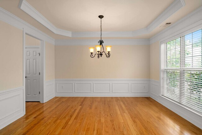 Building Photo - 217 Conservatory Drive