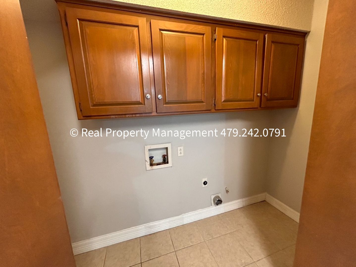 Building Photo - 2320 S 50th St