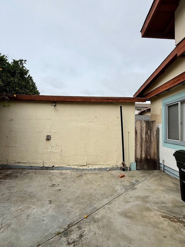 Building Photo - wilson