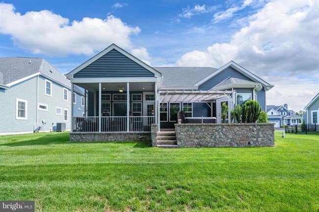 Building Photo - 26325 Tributary Blvd