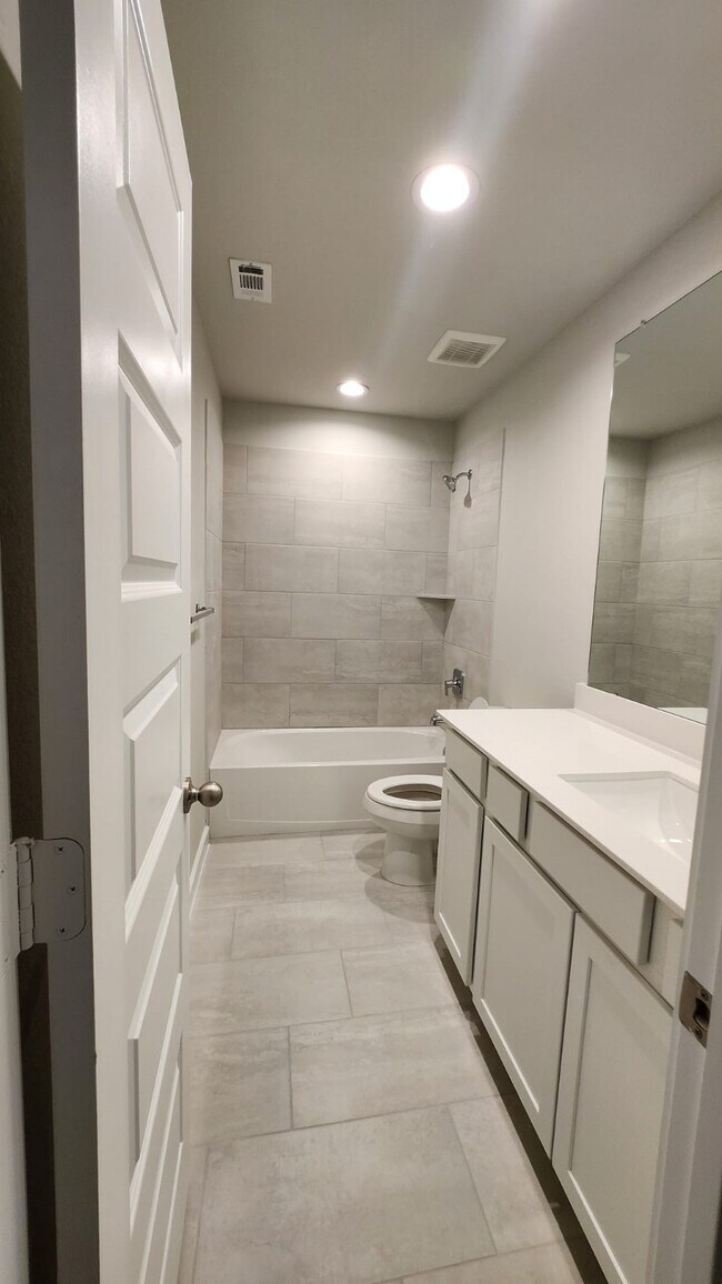 Building Photo - 8714 Mallow Rose Wy