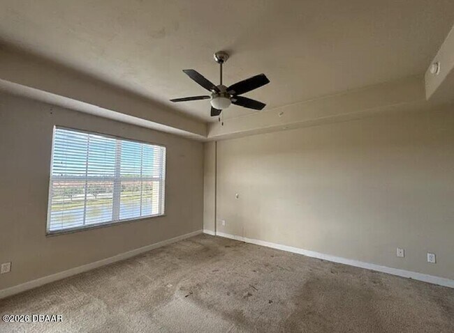 Building Photo - 424 Luna Bella Ln