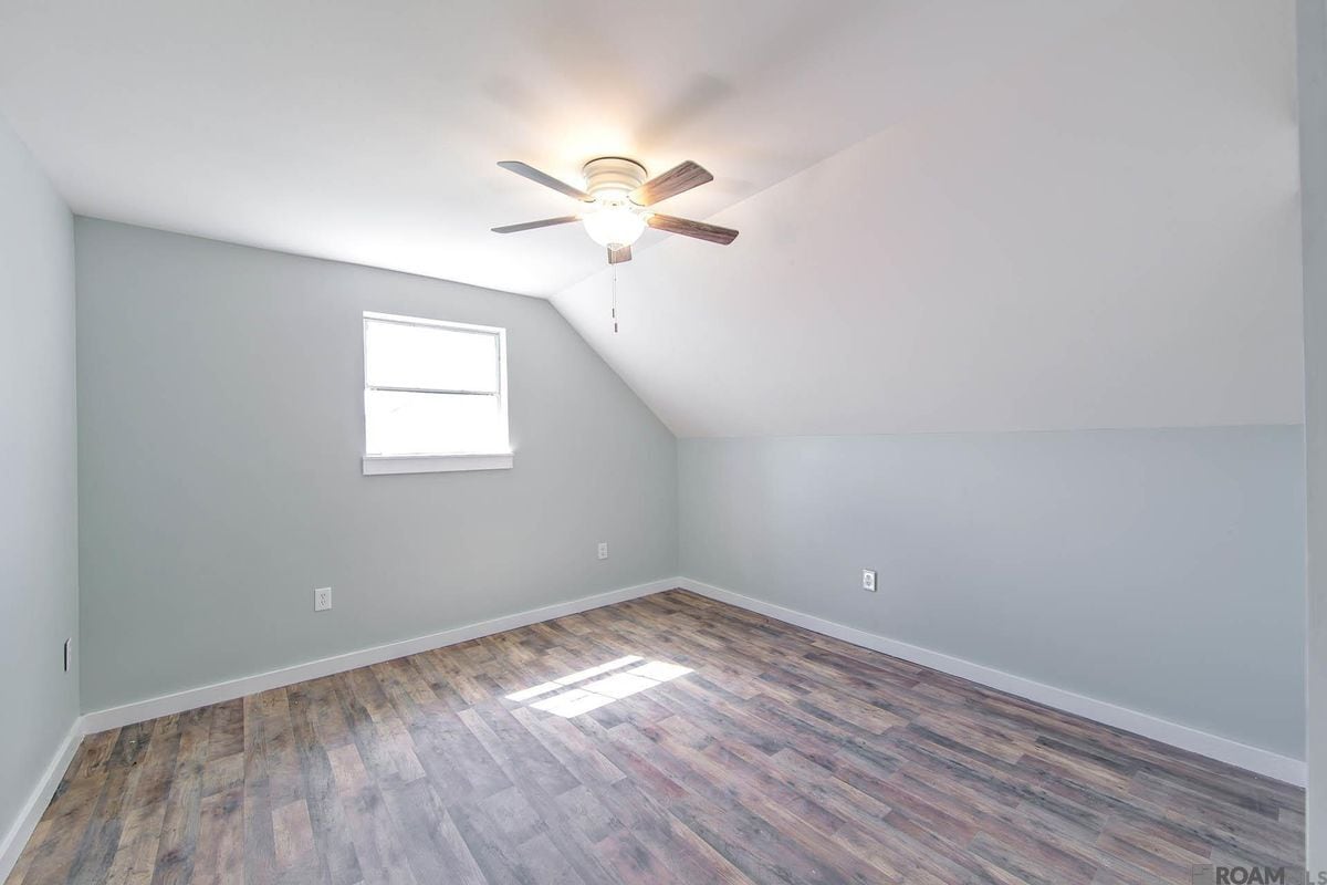 Building Photo - 10340 LA-1