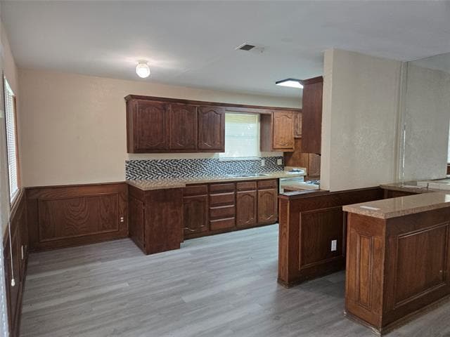 Building Photo - 502 Moonlight Dr