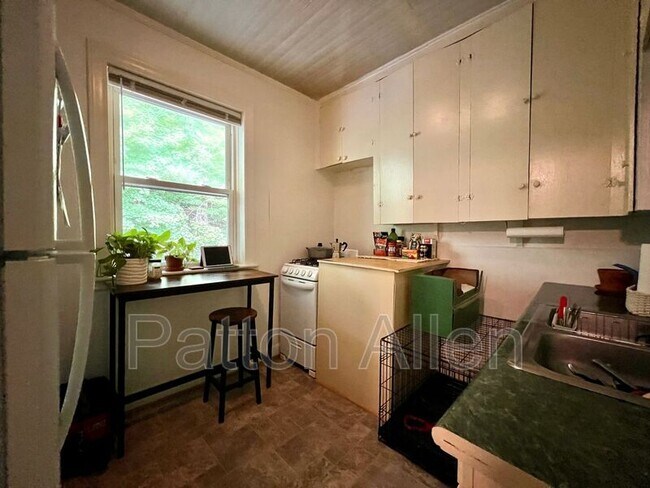 Building Photo - 37 Skyview Pl