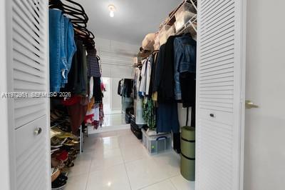 Building Photo - 15533 N Miami Lakeway