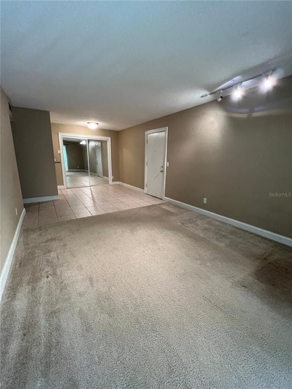 Building Photo - 1700 SW 16th Ct