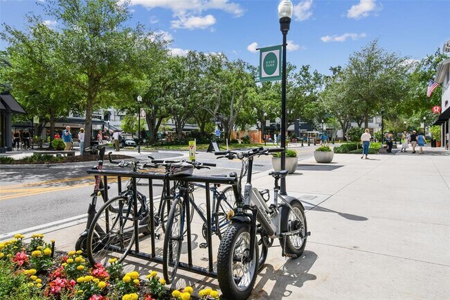 Building Photo - 1001 S Rome Ave