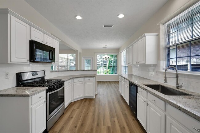 Building Photo - 59 Hidden Meadow Dr