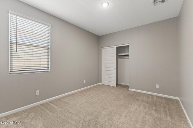Building Photo - 12219 E Wallflower Ln