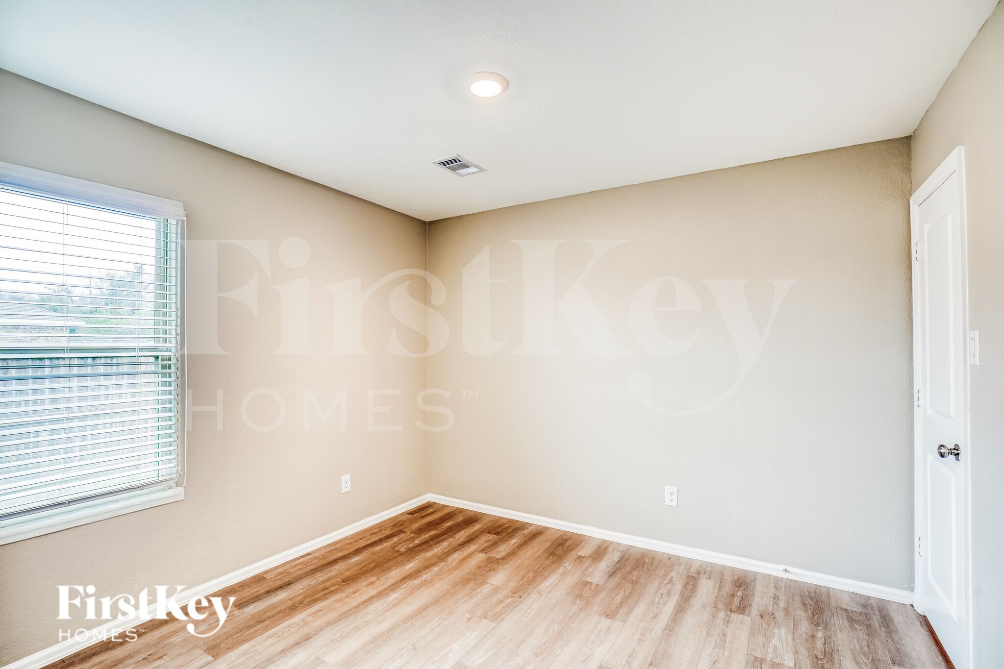 Building Photo - 3363 Avary River Ln