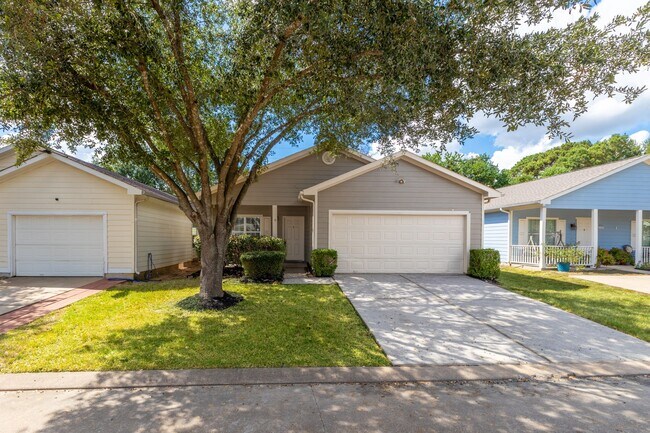 Building Photo - 21123 Sweet Blossom Ln