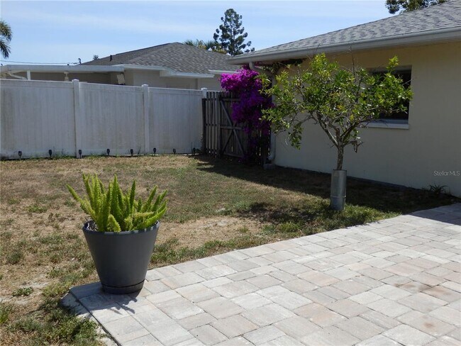 Building Photo - 3301 52nd Way N