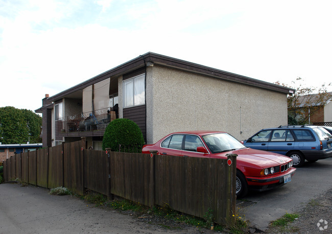 Building Photo - Lawton Park Apartments