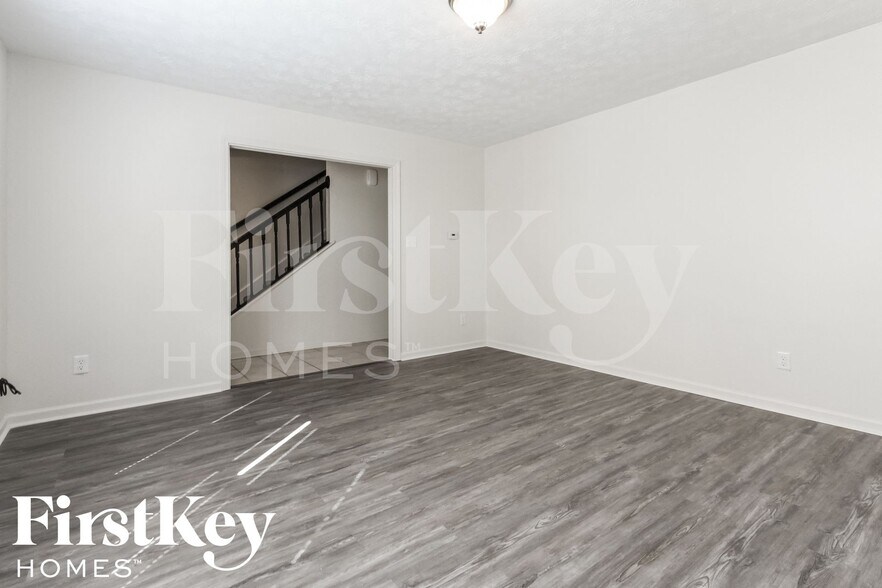 Building Photo - 1573 Winding Creek Trail