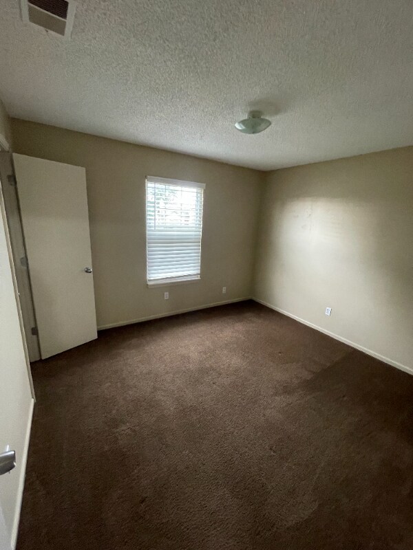 Building Photo - 847 Rosewood St