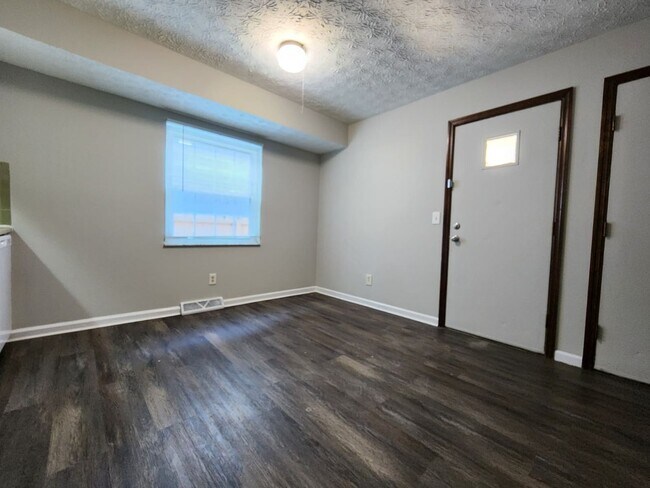 Building Photo - 2724 Blendon Woods Blvd