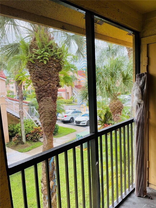 Building Photo - 15551 SW 104th Terrace