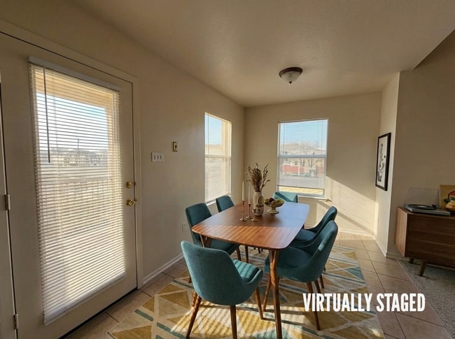 Building Photo - 4801 Lindsey Dr