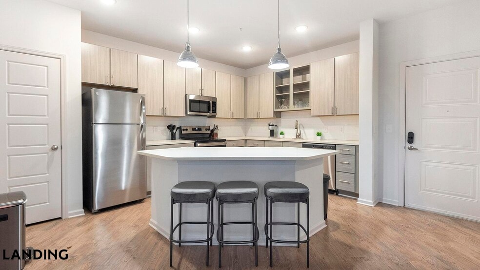 Building Photo - 599 Tapestry Lp