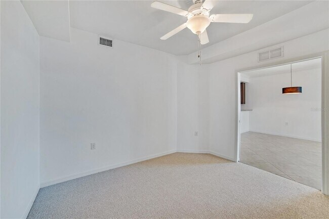 Building Photo - 16804 Vardon Ter