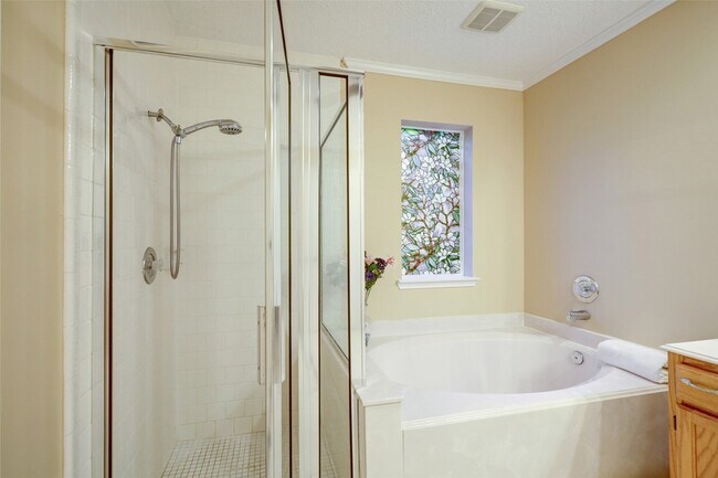 Building Photo - 60 W Indian Sage Cir