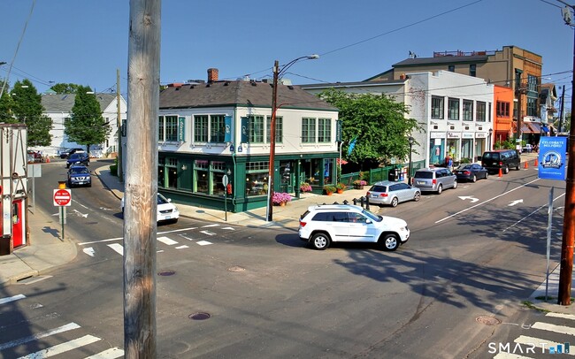 Building Photo - 223 New Haven Ave