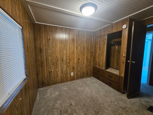 Building Photo - 1435 Trane Rd