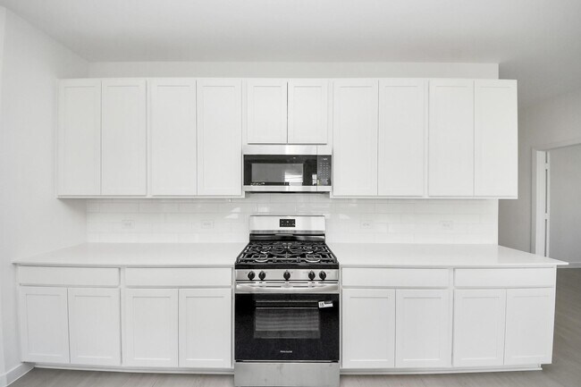 Building Photo - 16219 Chestnut Hvn Ln