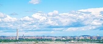 Building Photo - 1101 S Arlington Ridge Rd