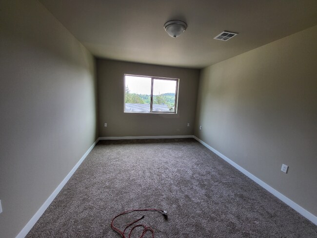 Building Photo - 2509 Sand Dollar Rd W
