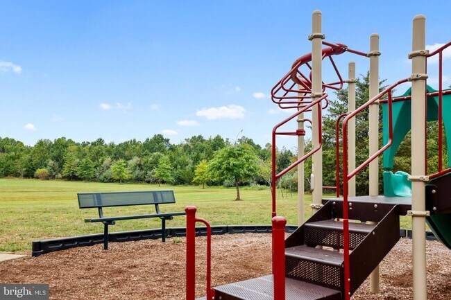 Building Photo - 21234 Park Grove Terrace