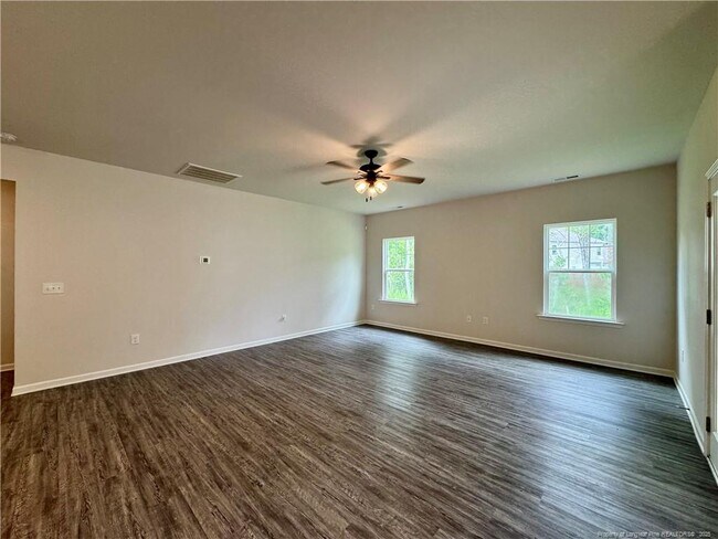 Building Photo - 107 Altair Ln