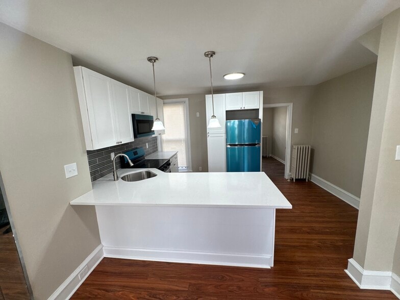 Building Photo - 5948 Malta St